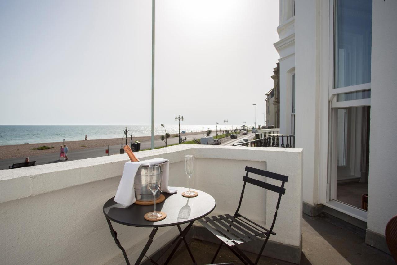 Seaways * Worthing
